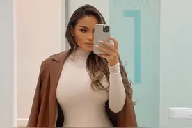 34岁的菲律宾模特，体形有着丰盈之美，轻松驾驭美人鱼的角色图片