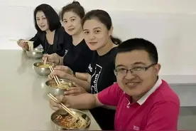 于月仙过头七！遗产分配未处理妥当，谢大脚的角色无人能顶得上图片