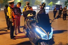 江苏南京：抓了！非法改装还“炸街”？“猎豹”行动进行中！图片