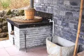 农村俗语，“东厨贵人助，南灶财不入”，为啥灶台不宜建在南边？图片