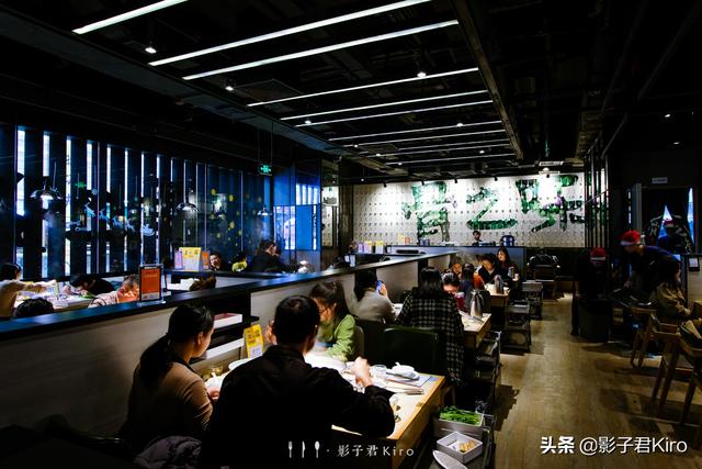 花胶鸡为什么这么黄 2026年花胶鸡锅底为什么那么黄