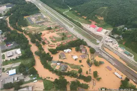 83毫米！破纪录特大暴雨袭击美国多人遇难，地球气候全面极端化？图片