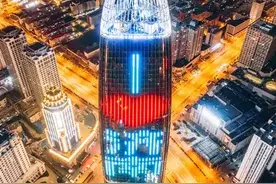 看看济南的老二楼图片