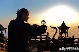 练武术时应该动腰还是动胯？传武时教拳不传步？教步打师傅？图片