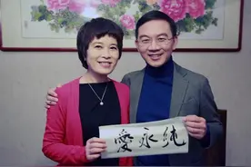 从央视主播到锒铛入狱，陪妻子抗癌十年终于苦尽甘来，郎永淳这个男人不一般图片