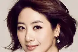小李琳ⅤS大李琳图片