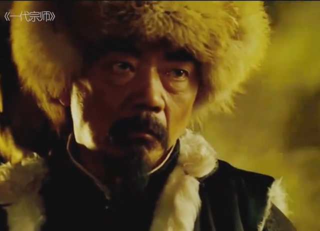 上线1天就破纪录，这片凭什么能被捧为：2021年第一国产惊悚片？