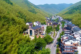 城乡热学《习近平在浙江》丨长兴农家乐业主：布局新业态日子更红火图片