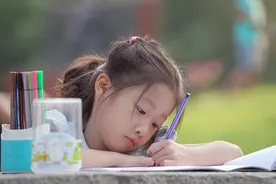 追求完美的孩子就一定优秀吗？家长需警惕：追求完美过犹不及图片