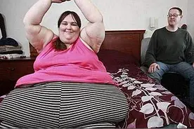 女子体重超1450斤走红，被高富帅娶回家“供养”！如今现状如何？图片