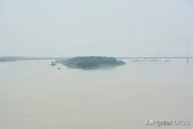 武汉杨泗港长江大桥两头#基建#江滩#摄影图片