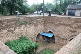 连续3天下雨，看具有4000年历史的农村地坑院如何排水，各有妙招图片