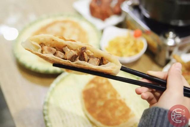 「十堰美食」好嗨哦,在十堰我竟然吃到了地道的东北锅包肉,感觉到了人生巅峰…