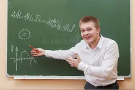 教师行业就业现状，扎堆考证岗上无人，背后原因太“扎心”图片