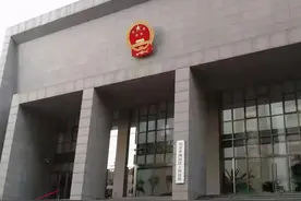 八旬养母遭苦心养育成人养子虐待，起诉分割遗产获法院支持图片