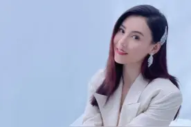 曝张柏芝恋上圈中大佬，两人秘密交往多年！对方脾气大恐不会结婚图片