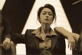 傅菁 撩人心弦，张力太强了，千变万化，妖娆的美 ​​​图片