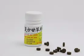 甘草片虽是“镇咳良药”，可它的危害你知道吗？别再乱吃了图片