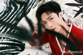 张艺兴自作曲《画卷》，把舞台做到极致！图片