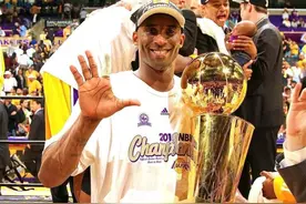 巅峰科比能否打爆皮尔斯？看完生涯39次交手，才发现局面是一边倒图片