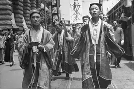 揭秘江湖法师“烧香显灵”的伎俩与“驱鬼斩妖”的各种骗术图片
