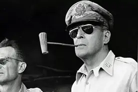 网民评选二战十大元帅，两名中国元帅在榜，他们都是谁图片