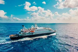 豪华游轮爆感染 全体乘客遭封锁 前一秒还在发美食美景朋友圈图片