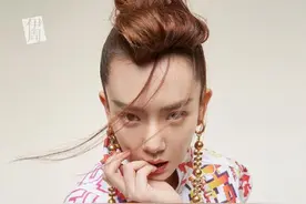 戚薇双封正片，戚哥蜘蛛眼妆气场全开，女王范儿slay～ ​​​​图片