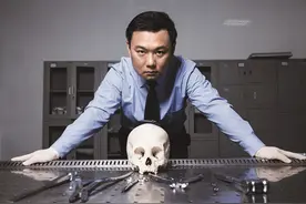 那个法医微博圈粉545万，阅尸无数，第一次尸检对象是小学同学图片