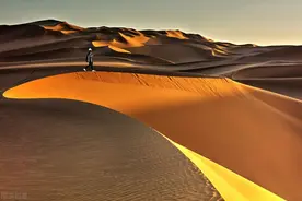 一个人，只有自己强大了，才有硬气和底气图片