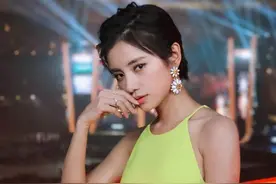 浙江卫视美女主持人伊一，太漂亮了图片