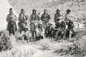 近代美国西部大开发中，政府充当了什么样的作用？图片