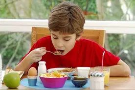 孩子吃零食没一点好处吗？错了！以下的零食可是越吃越健康的图片