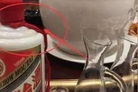 为何茅台酒要绑“红丝带”？你不知道的3个“秘密”，不懂白喝了图片