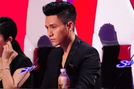 当年陈坤为何要用耳机砸谢霆锋？连何炅都愣了，两人之后再无同台图片