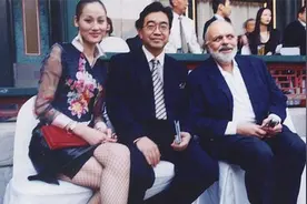 陈逸飞：揣着38美元闯美国，54岁迎娶24岁小娇妻却过劳而死图片