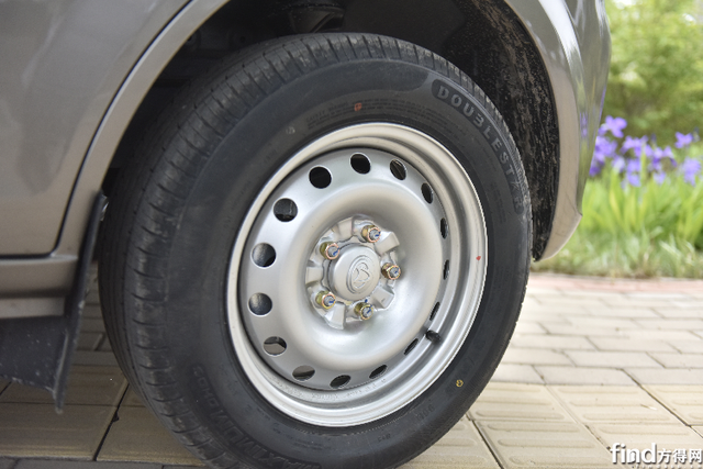 长安跨越星V5到底有多能装？最大容积 5.48m³，多拉快跑才是王道