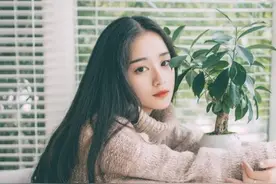 丈夫花30万全款给小姑子买车，小舅子借500说没钱，妻子：干得好图片