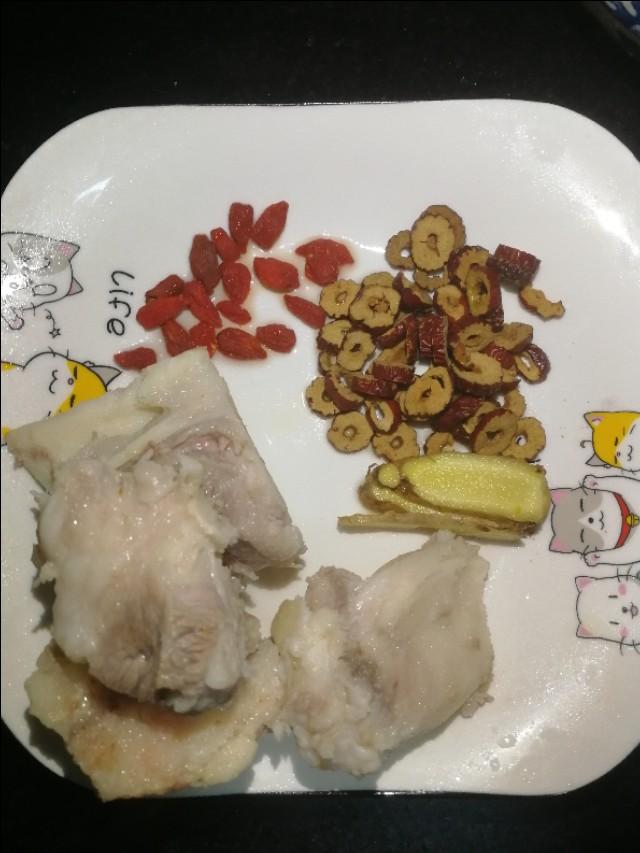 做完手术可以喝花胶猪肉汤吗 2026年术后可以饮花胶汤吗