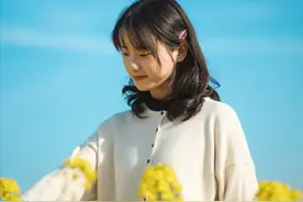 故事：时隔四年再遇初恋男神，我身旁站着准备谈婚论嫁的男友图片