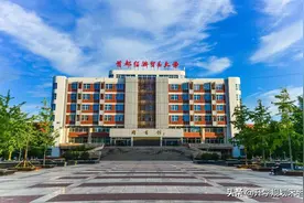 首都经济贸易大学介绍及专业分析图片