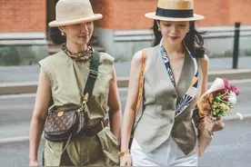 这对母女活成了多少人羡慕的样子！时尚姐妹花，穿的太高级图片