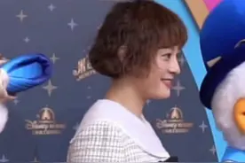 38岁孙俪出席活动，生图曝光真实颜值，网友：又胖又老认不出图片