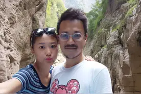 三段婚姻三个女人，爱过模特娶过女明星，王学兵为何情归女主播？图片