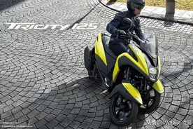 雅马哈2021年款TRICITY125摩托车萤光黄新色亮相图片
