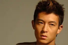 陈冠希 2007年三星相机广告 还是很帅的图片