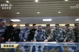 刚刚！五大军种齐聚南海，这场两栖攻击演习非比寻常图片