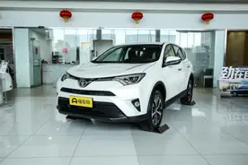 RAV4荣放天窗漏水，车主需注意，这些原因务必清楚图片