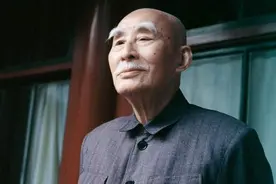 他是一代语文宗师，官至副国级，长子是全国政协常委，孙子是作家图片