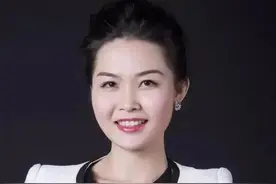 杨丽娟：小学毕业，17岁进海底捞，40岁身价超过30亿，她凭啥？图片
